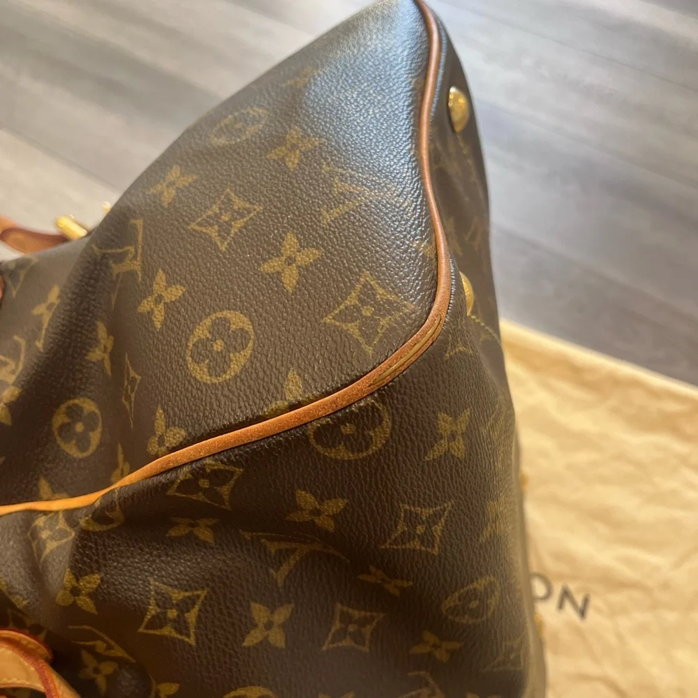 Louis Vuitton Monogram Tivoli GM - Picture 15 of 16